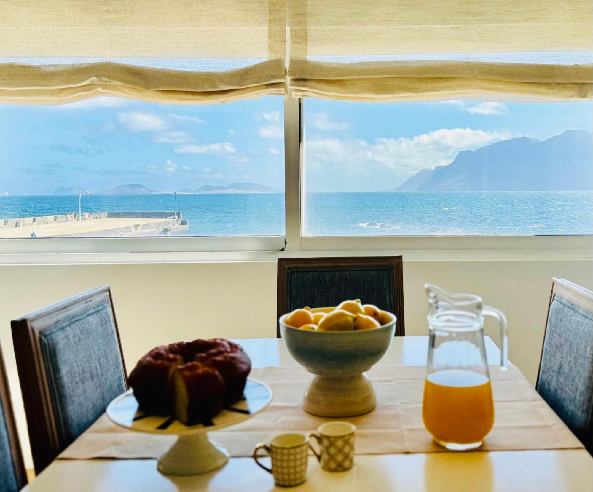 Canaryislandshost I Marino Famara Exteriör bild
